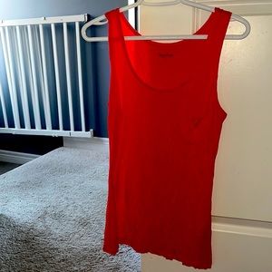Medium Suzy Shier pink tank top